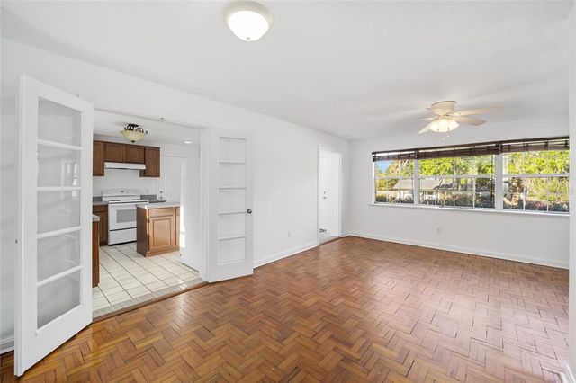 829 NE 15TH AVENUE, Ocala, FL 34470