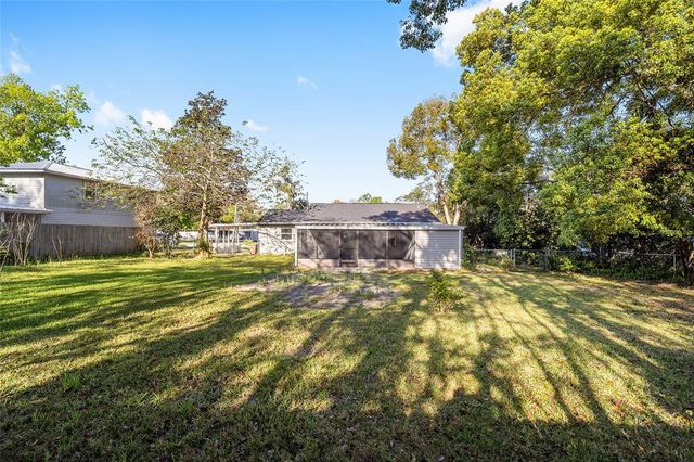 829 NE 15TH AVENUE, Ocala, FL 34470