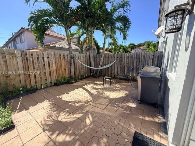 11612 NW 51st Ter 11612, Doral, FL 33178
