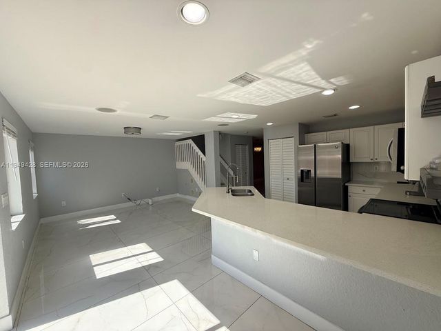 11612 NW 51st Ter 11612, Doral, FL 33178