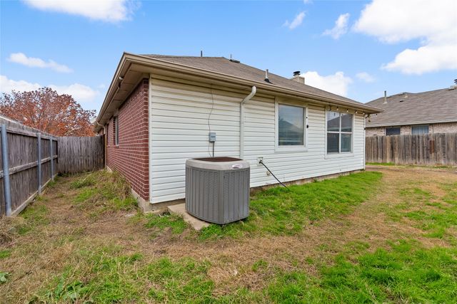 5648 Centeridge Drive, Dallas, TX 75249