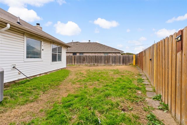 5648 Centeridge Drive, Dallas, TX 75249