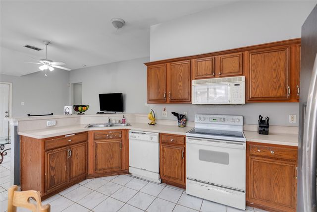 5648 Centeridge Drive, Dallas, TX 75249