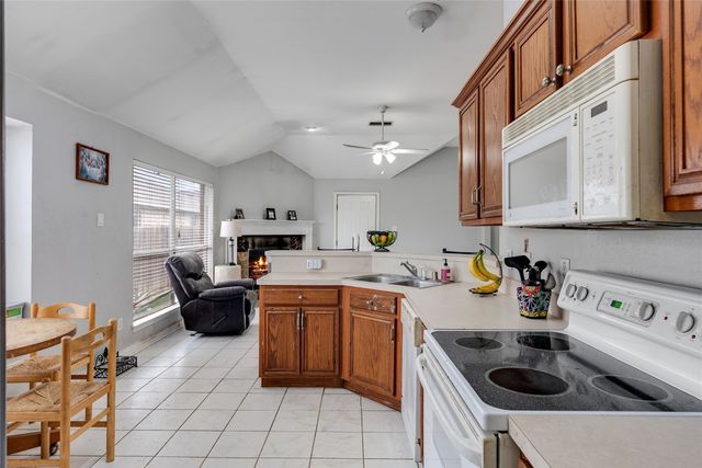 5648 Centeridge Drive, Dallas, TX 75249