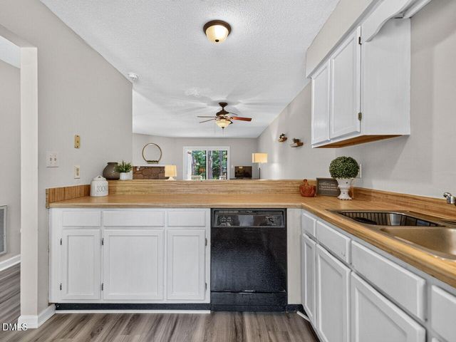 4225 The Oaks Drive, Raleigh, NC 27606