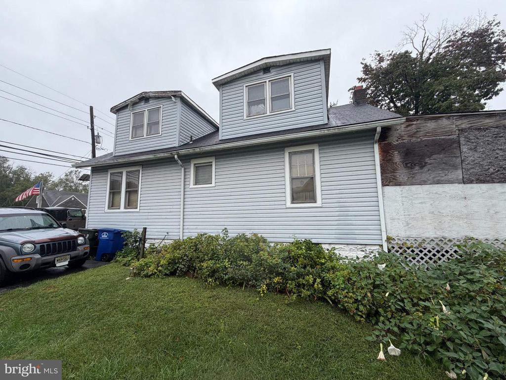 2012 BEVERLY RD, Burlington, NJ 08016 — photo 3