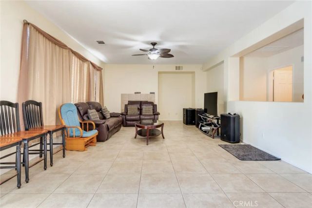 31271 Moss, Mentone, CA 92359