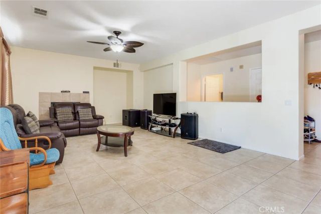 31271 Moss, Mentone, CA 92359