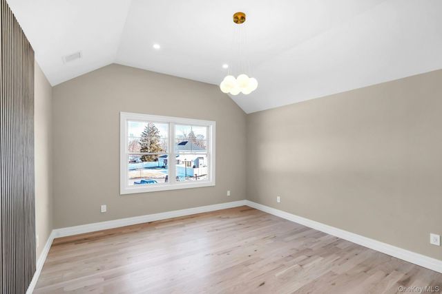 3 Carmine Court, Commack, NY 11725