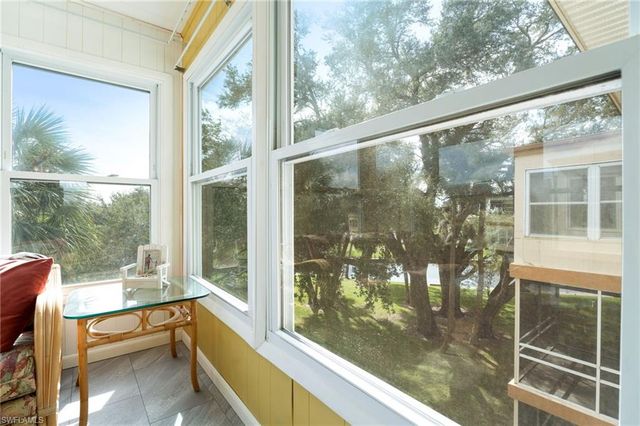 1535 Tropic TER # 1535, North Fort Myers, FL 33903