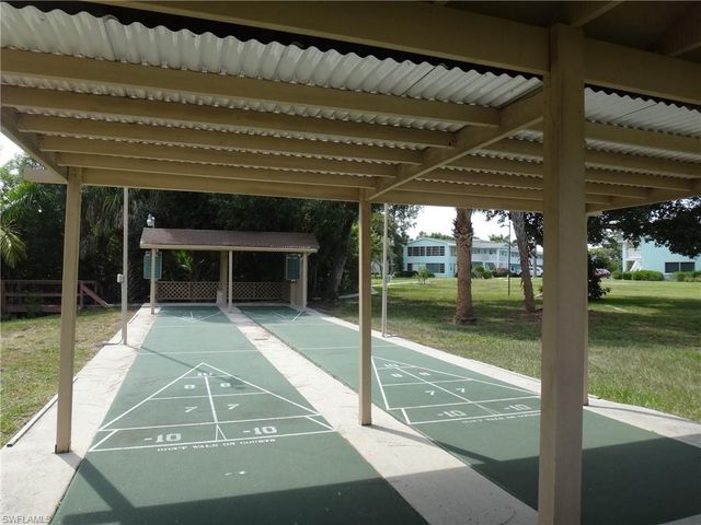 1535 Tropic TER # 1535, North Fort Myers, FL 33903