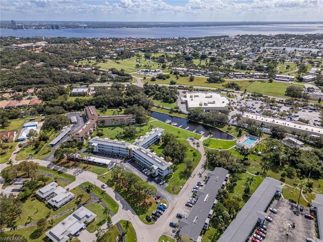 1535 Tropic TER # 1535, North Fort Myers, FL 33903