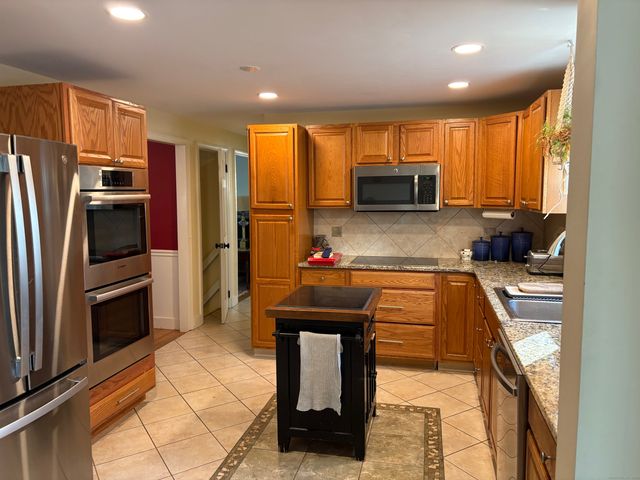 37 Dunn Hill Road, Tolland, CT 06084