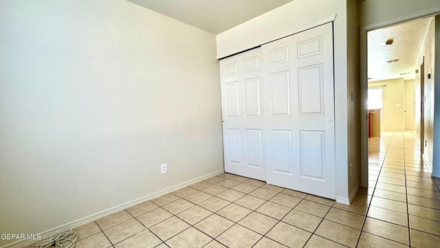 8491 Roseway Drive, El Paso, TX 79907