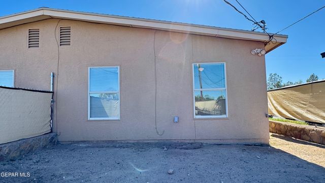 8491 Roseway Drive, El Paso, TX 79907