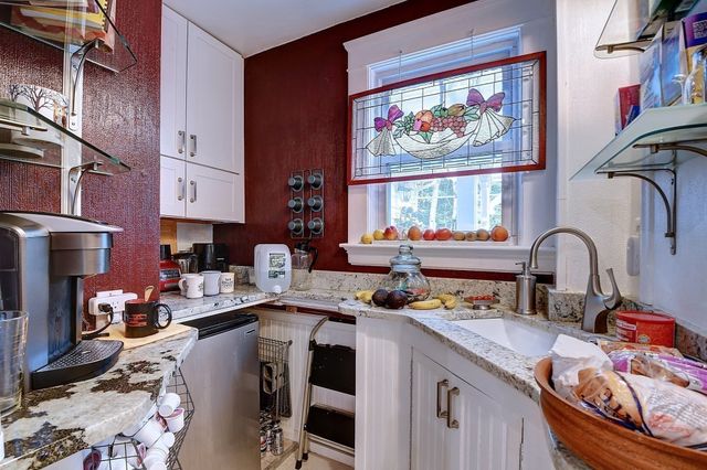 647 Main St B, Oxford, MA 01537