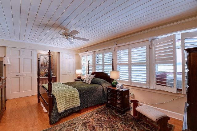647 Main St B, Oxford, MA 01537