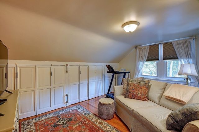 647 Main St B, Oxford, MA 01537