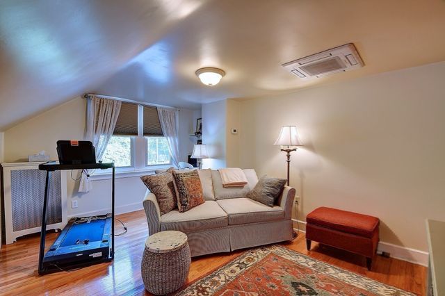 647 Main St B, Oxford, MA 01537