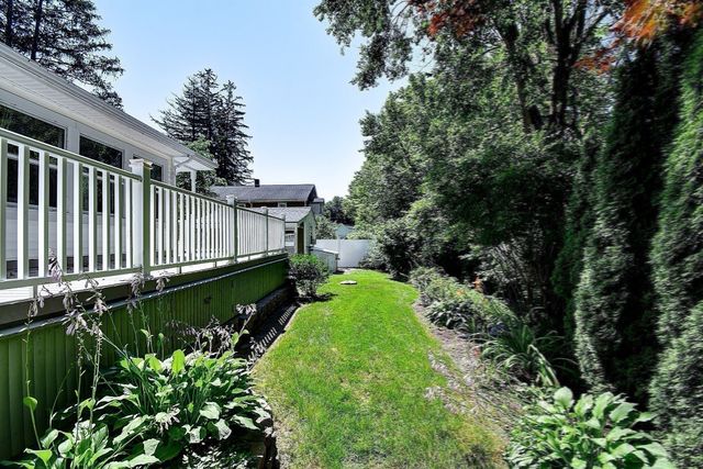 647 Main St B, Oxford, MA 01537