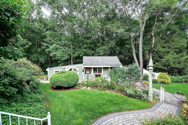 647 Main St B, Oxford, MA 01537