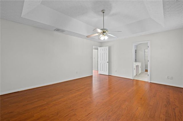 545 Sterling Pointe Court, Lawrenceville, GA 30043