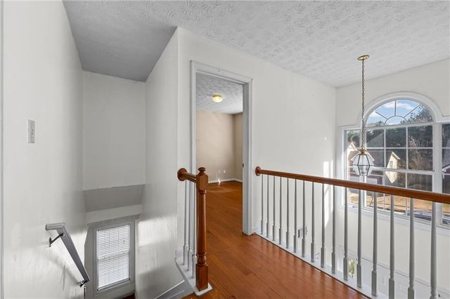 545 Sterling Pointe Court, Lawrenceville, GA 30043