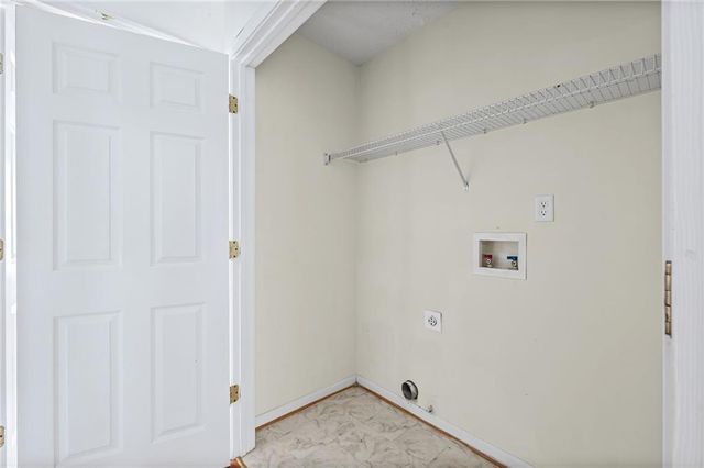 545 Sterling Pointe Court, Lawrenceville, GA 30043