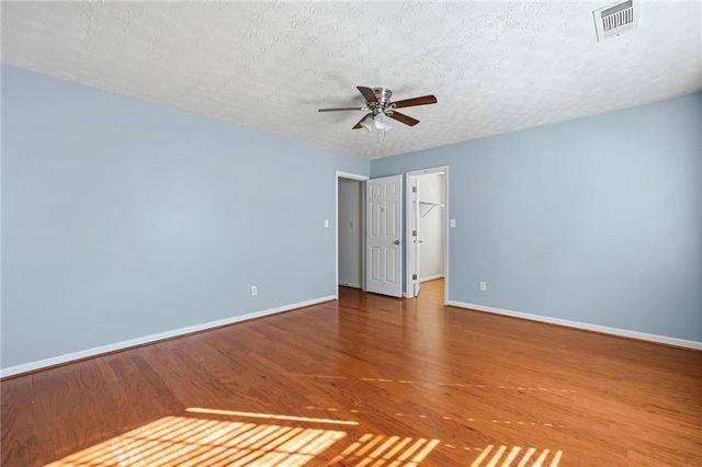 545 Sterling Pointe Court, Lawrenceville, GA 30043