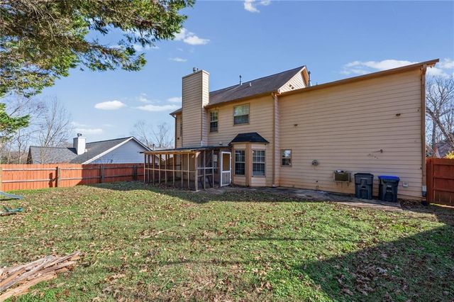 545 Sterling Pointe Court, Lawrenceville, GA 30043