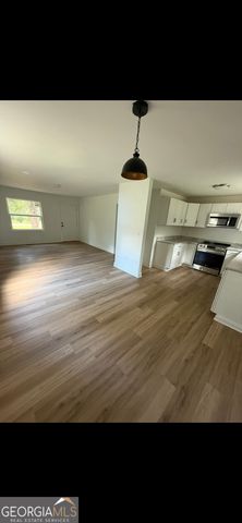 1995 Crooms Drive, Macon, GA 31217