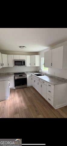 1995 Crooms Drive, Macon, GA 31217