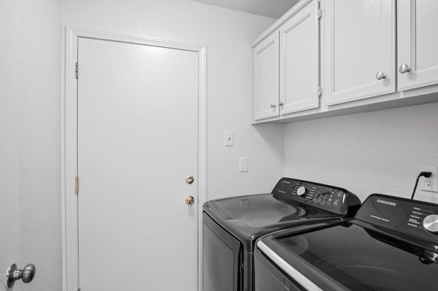 2808 Medinah Way, Modesto, CA 95355