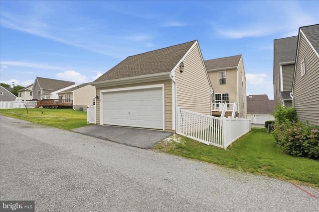 304 WITWER WAY, Mount Joy, PA 17552