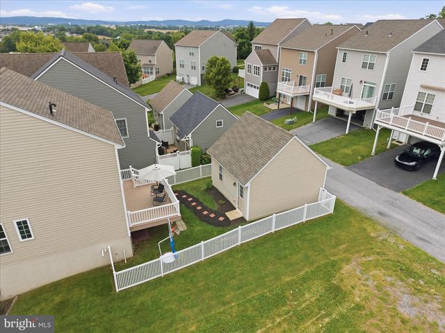 304 WITWER WAY, Mount Joy, PA 17552