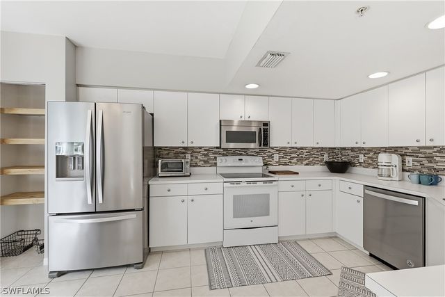 19851 Breckenridge DR 102, Estero, FL 33928