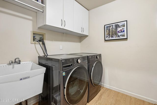 20 Kensington Drive, Randolph, NJ 07869