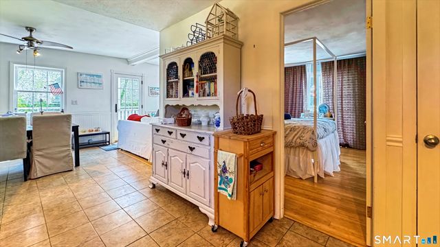 8 Kenn Road, Old Saybrook, CT 06475