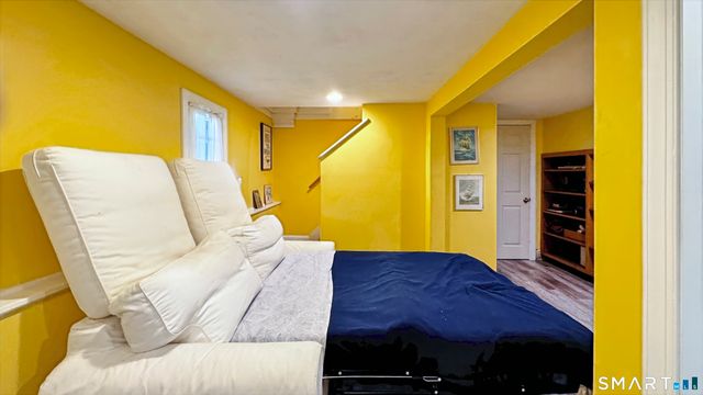 8 Kenn Road, Old Saybrook, CT 06475