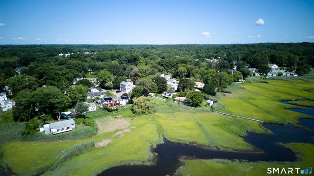 8 Kenn Road, Old Saybrook, CT 06475