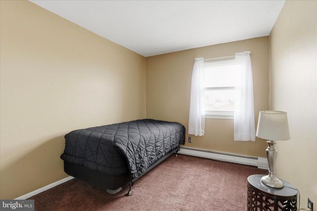 10915 HEFLIN RD, Philadelphia, PA 19154