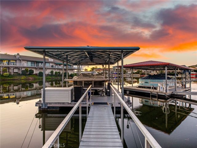 23572 Continental Drive, Canyon Lake, CA 92587