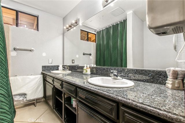 23572 Continental Drive, Canyon Lake, CA 92587