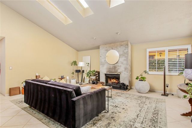 23572 Continental Drive, Canyon Lake, CA 92587