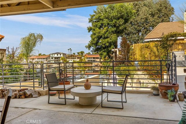 23572 Continental Drive, Canyon Lake, CA 92587