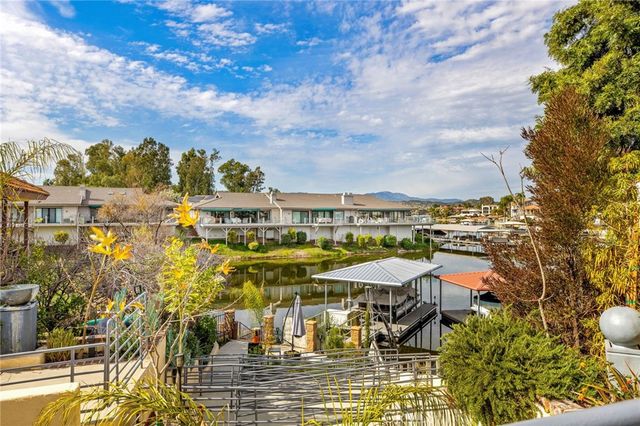 23572 Continental Drive, Canyon Lake, CA 92587