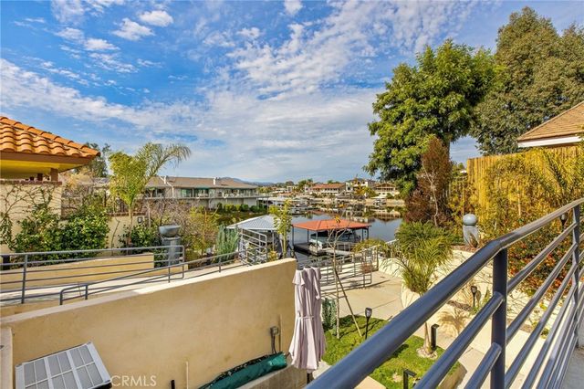 23572 Continental Drive, Canyon Lake, CA 92587