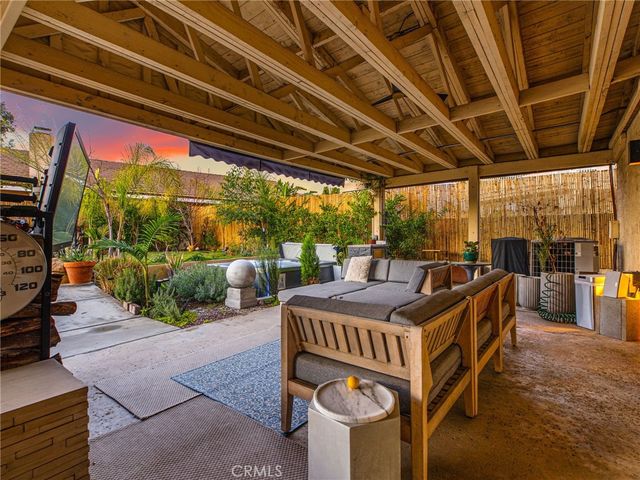 23572 Continental Drive, Canyon Lake, CA 92587