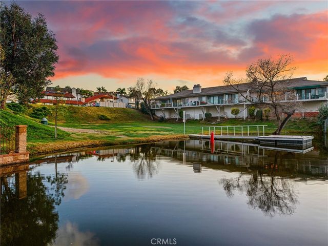 23572 Continental Drive, Canyon Lake, CA 92587