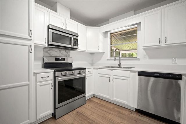 10161 Pollard Road, Semmes, AL 36575